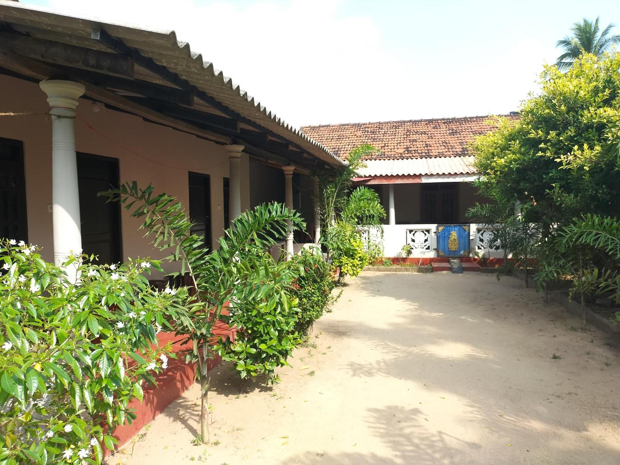 Suman Beach Rooms Nilaveli Luaran gambar