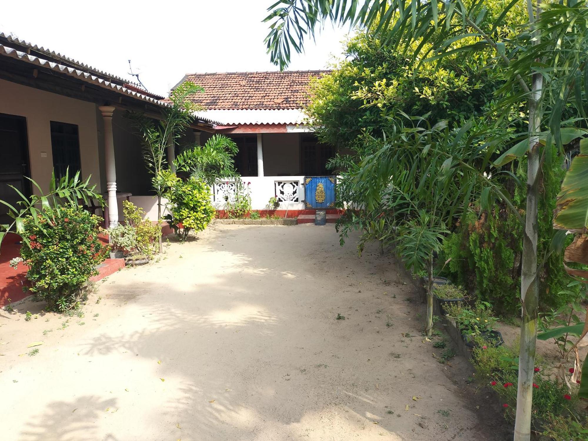 Suman Beach Rooms Nilaveli Luaran gambar