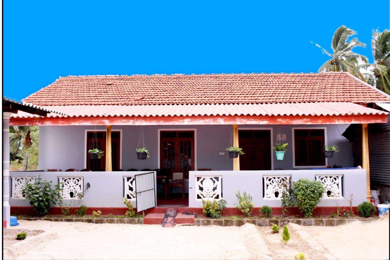 Suman Beach Rooms Nilaveli Luaran gambar
